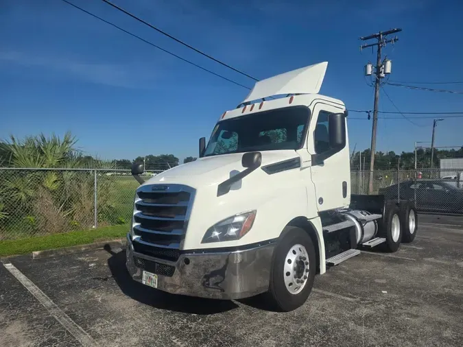2020 FREIGHTLINER/MERCEDES NEW CASCADIA PX12664