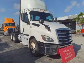 2020 FREIGHTLINER NEW CASCADIA PX12664