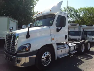 2017 FREIGHTLINER/MERCEDES CASCADIA 125