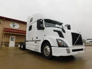 2018 Volvo VNL