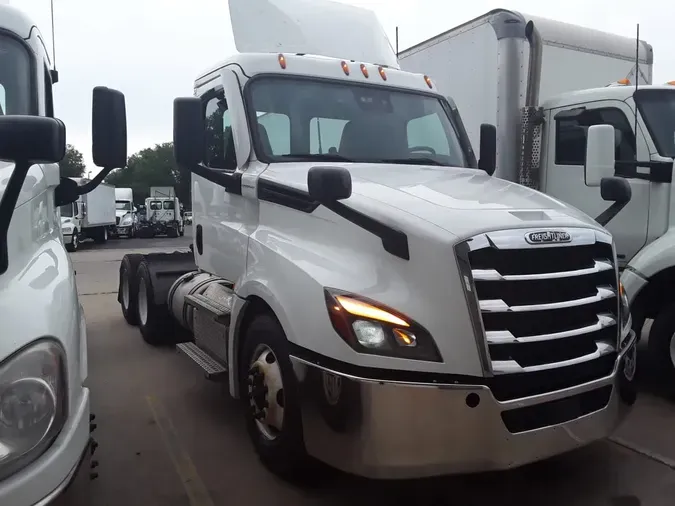 2020 FREIGHTLINER NEW CASCADIA PX12664