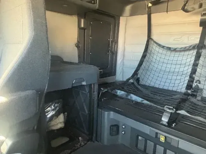 2020 Freightliner New Cascadia 126