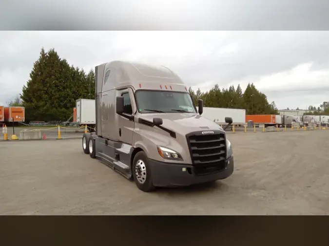 2023 Freightliner Cascadia 126ea6b7aad6a5d496bb2a34a3ccc011b4b