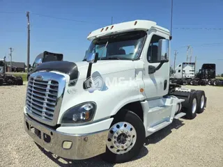 2016 FREIGHTLINER CASCADIA