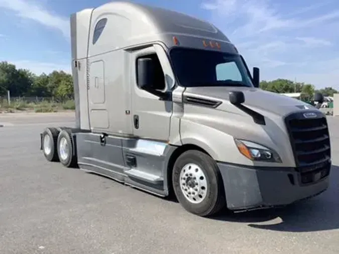 2023 Freightliner Cascadiaea76f4a1b8b5ad15d7db315af101012a