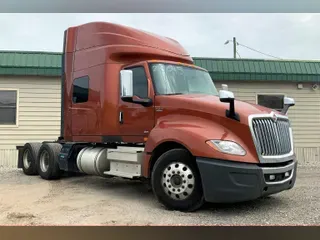 2018 International LT625 6x4