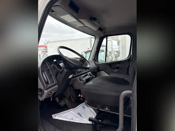 2018 FREIGHTLINER/MERCEDES M2 106