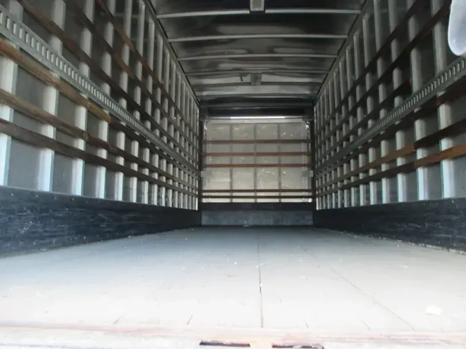 2018 FREIGHTLINER M2