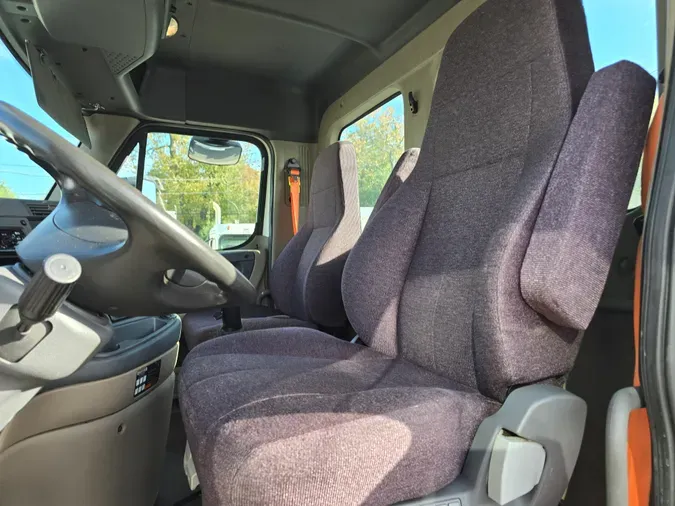 2018 FREIGHTLINER/MERCEDES CASCADIA 125