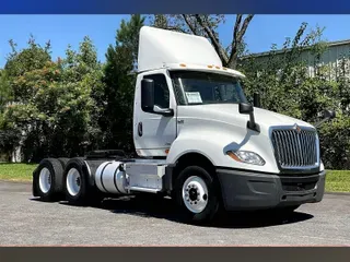 2019 INT LT625 6x4