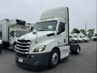 2022 FREIGHTLINER/MERCEDES CASCADIA PX11642ST