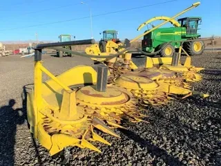 2016 John Deere 770