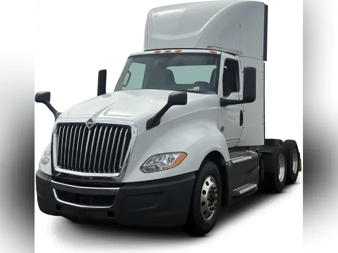 2021 International LT625ea94bfc7dbd4102e8caa889edf8b7d77