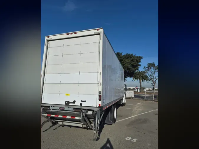 2020 FREIGHTLINER/MERCEDES M2 106