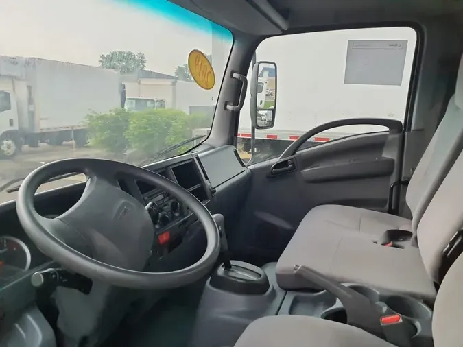2019 ISUZU NPR HD