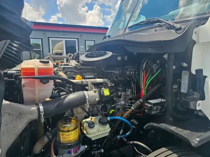 2018 FREIGHTLINER CASCADIA 125