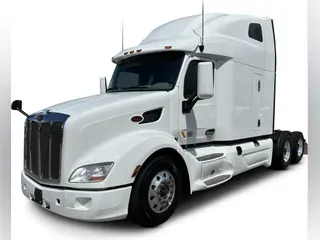 2022 Peterbilt 579