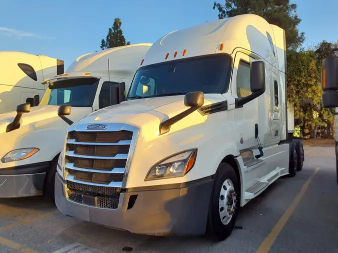 2020 FREIGHTLINER/MERCEDES NEW CASCADIA PX12664