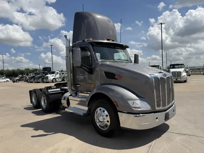 2021 Peterbilt 579eaacdd51c4ba1e32bf2868de7e75bd6e