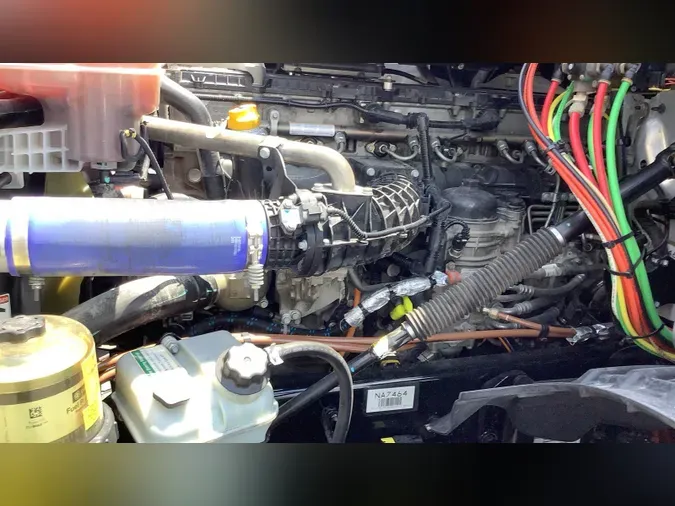 2022 Freightliner Cascadia 126