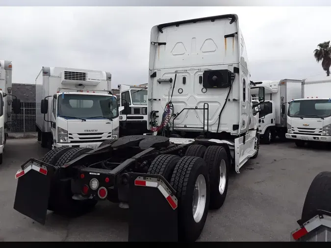 2019 FREIGHTLINER/MERCEDES NEW CASCADIA PX12664