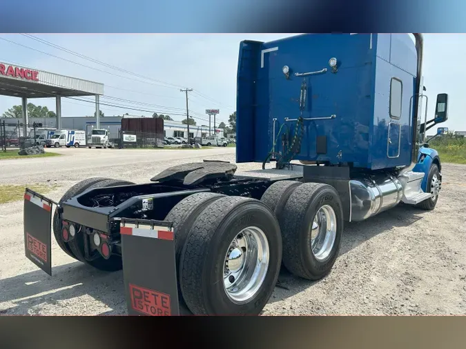 2021 Peterbilt 579