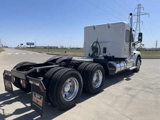 2020 Peterbilt 579