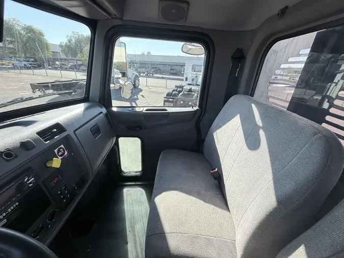 2019 Peterbilt 330eabd4277e59b1f4c3c73ff894a00907a