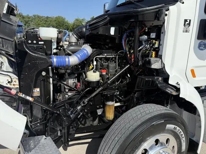 2020 Peterbilt 567