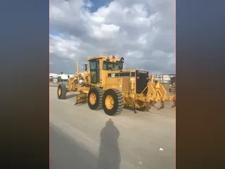 1996 Cat 160-H