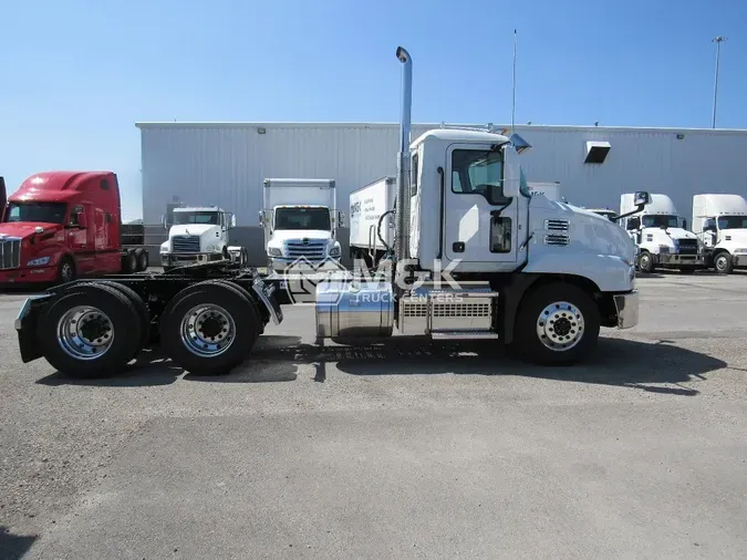 2025 MACK AN64T