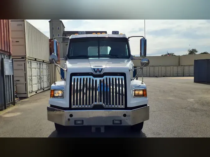 2021 WESTMOR INDUSTRIES, LLC 4700SB