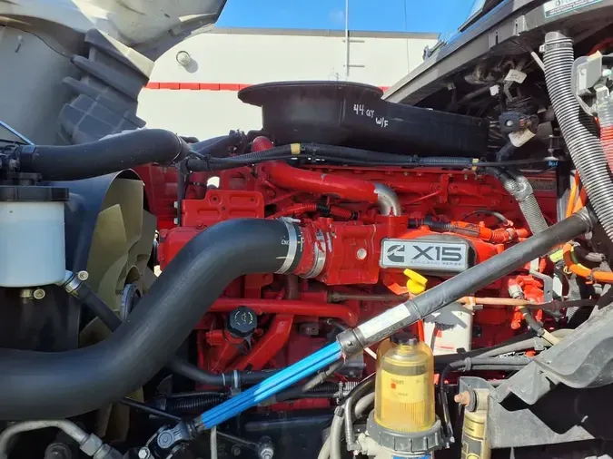 2019 NAVISTAR INTERNATIONAL LT625 SLPR CABeacb078c4ceae7f369e3c5a05ea890de