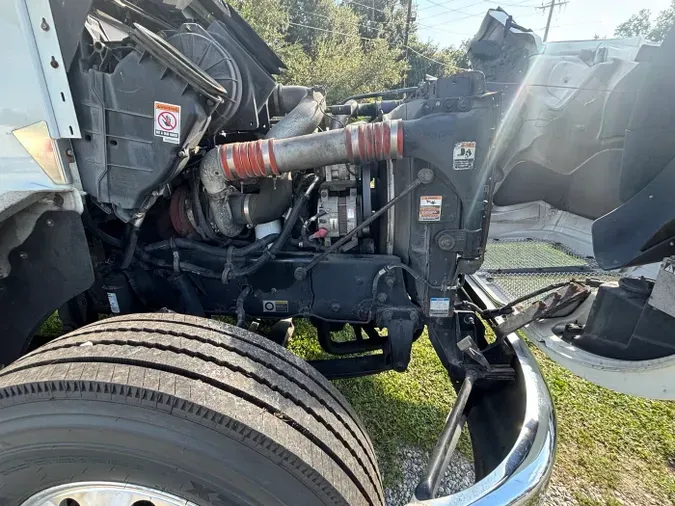 2012 Kenworth T270