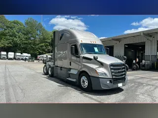 2023 Freightliner Cascadia 126