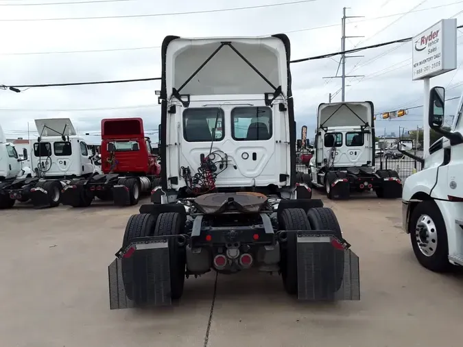 2020 FREIGHTLINER/MERCEDES NEW CASCADIA 116