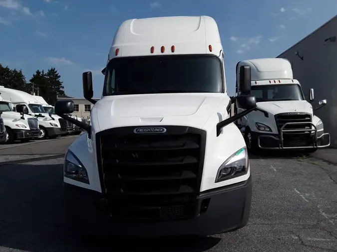 2018 FREIGHTLINER CASCADIA