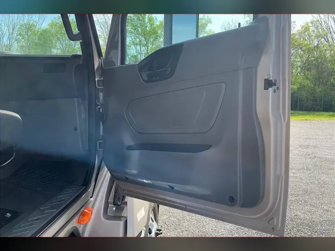 2022 INT LT625 6x4eae9cb5bc761ab306c5baafe92effe7a