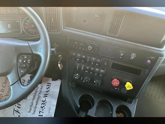 2022 INT LT625 6x4