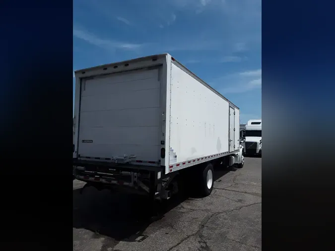 2019 FREIGHTLINER M2 106
