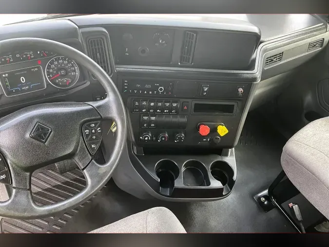 2021 INT LT625 6x4