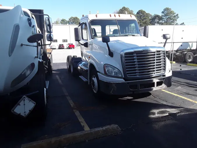 2018 FREIGHTLINER/MERCEDES CASCADIA 125eb04a3c16f7edd1fcca13fd5e6e71492