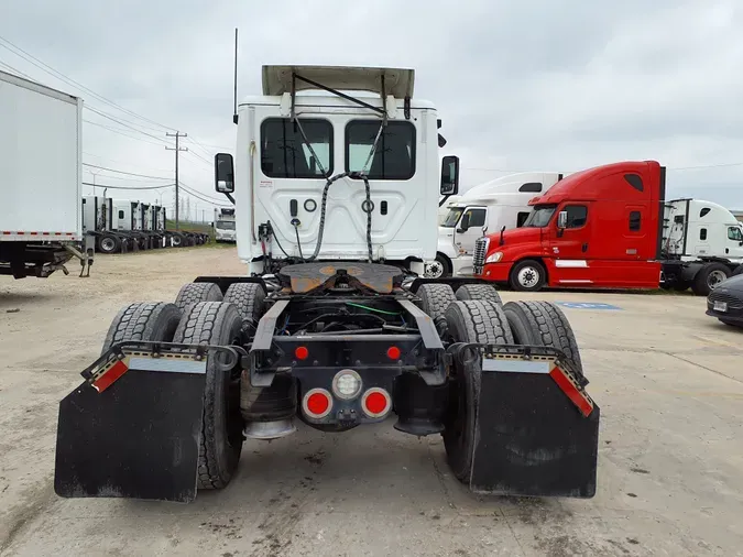 2019 FREIGHTLINER/MERCEDES CASCADIA 125