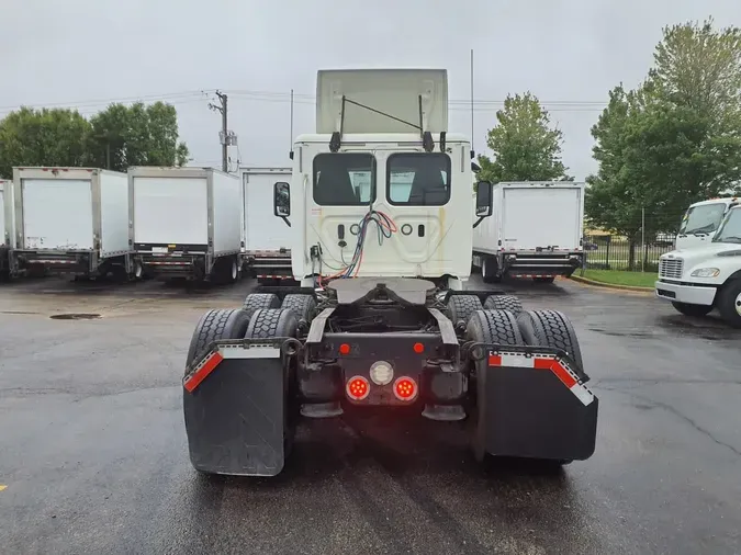 2019 FREIGHTLINER CASCADIA 125
