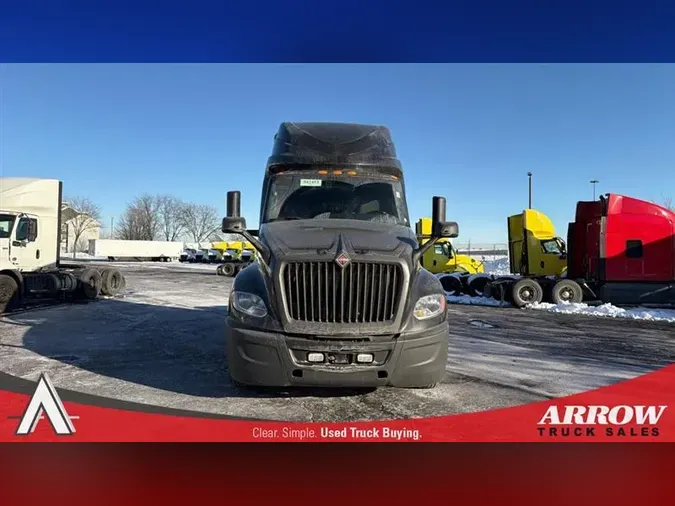 2022 INTERNATIONAL LT