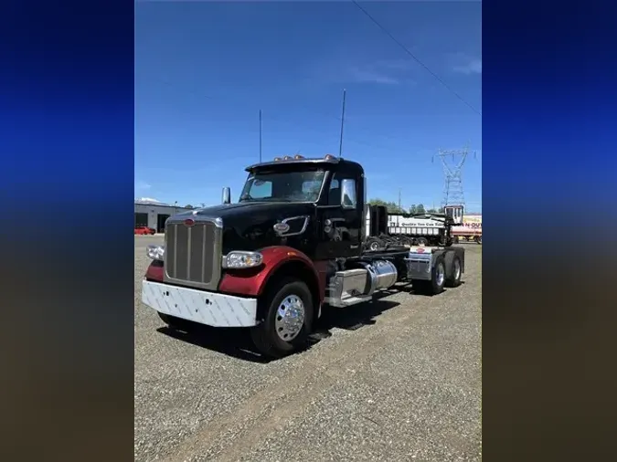 2025 PETERBILT 567