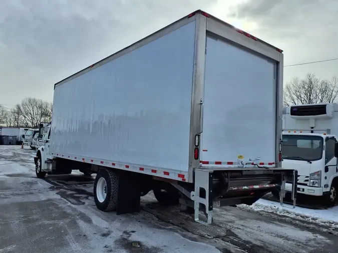 2019 FREIGHTLINER/MERCEDES M2 106