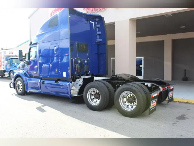 2021 Peterbilt 579