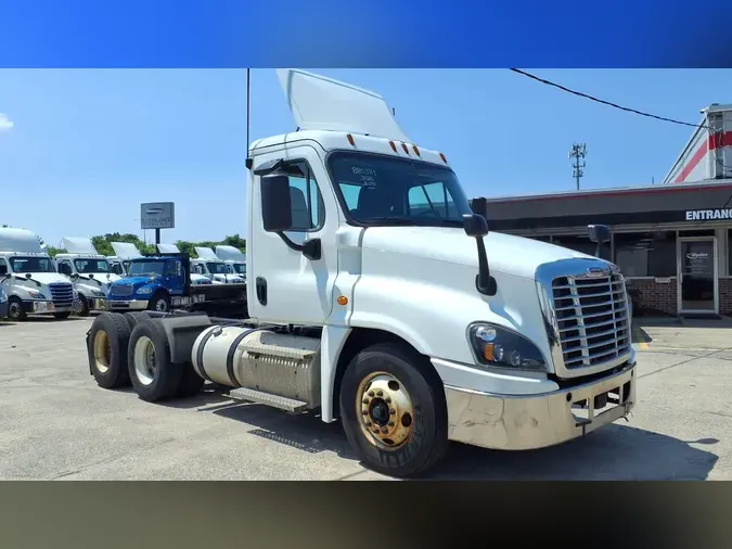 2020 FREIGHTLINER/MERCEDES CASCADIA 125eb0a6eef9c9442f9a1bb7ce07491e268