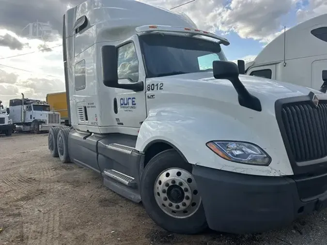 2023 INTERNATIONAL LT